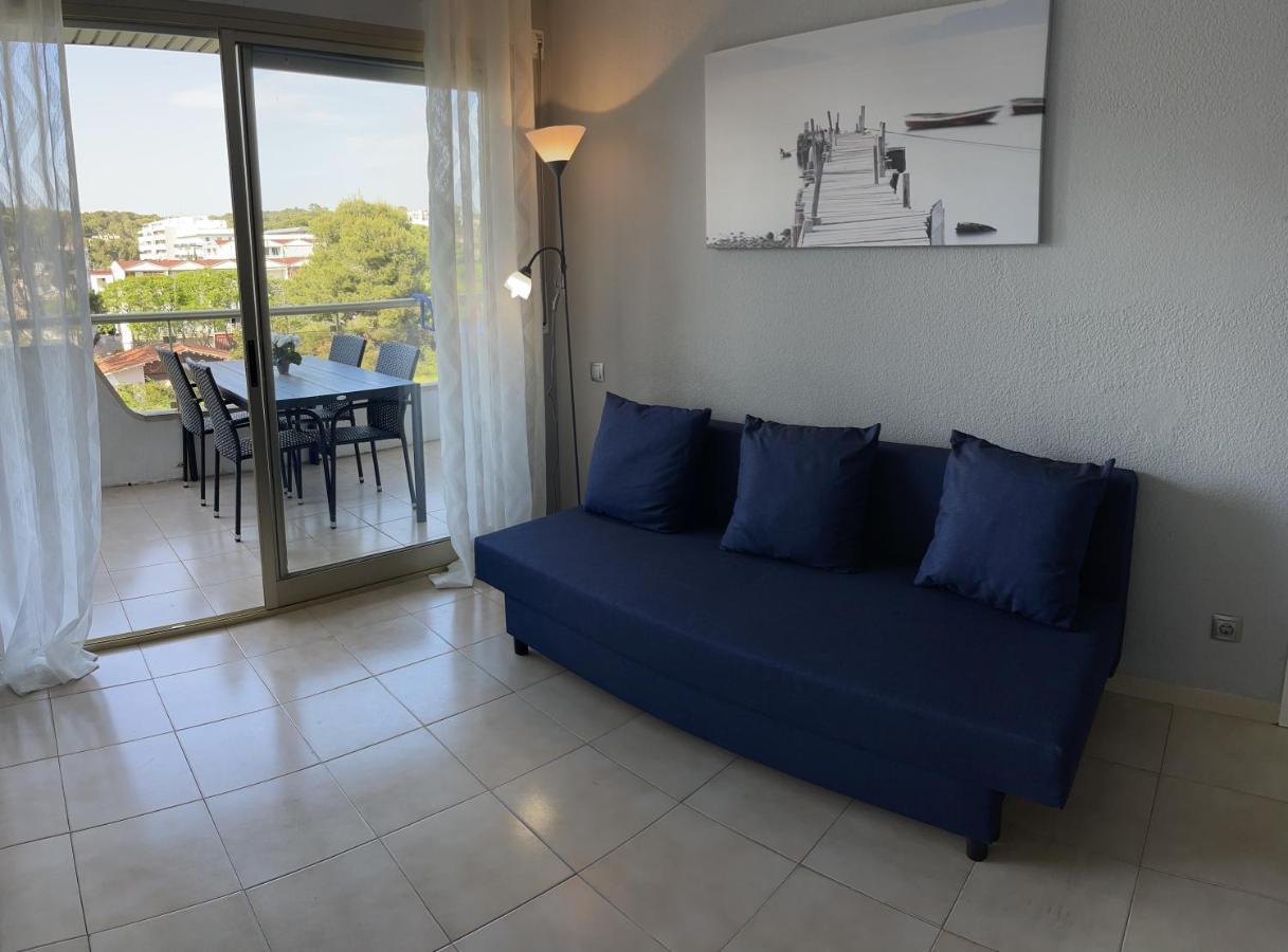 Apartment 47 ซาลอว์ ภายนอก รูปภาพ